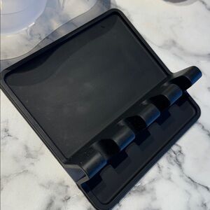 Zulay Kitchen Silicone Utensil Rest Black